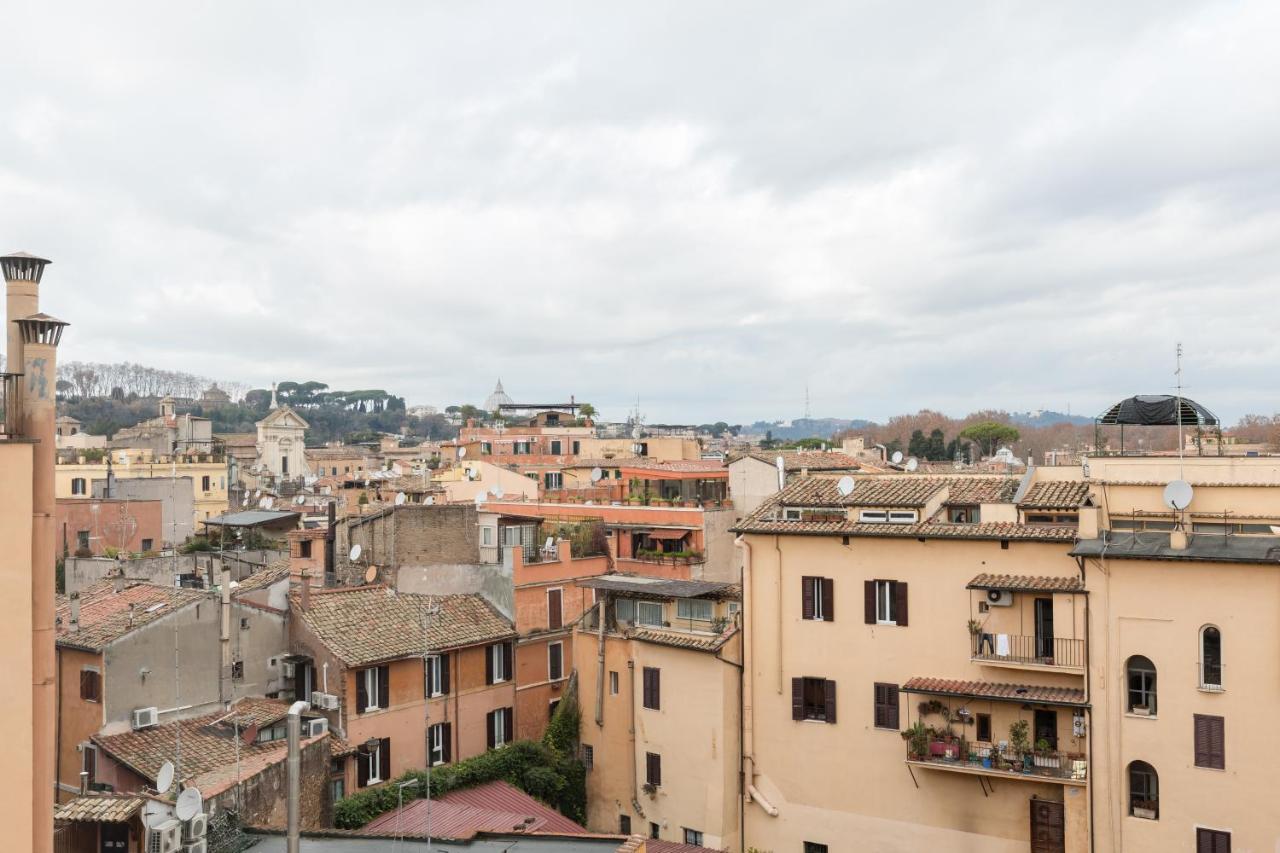 Amazing Penthouse With Private Terrace In Trastevere Rome Extérieur photo